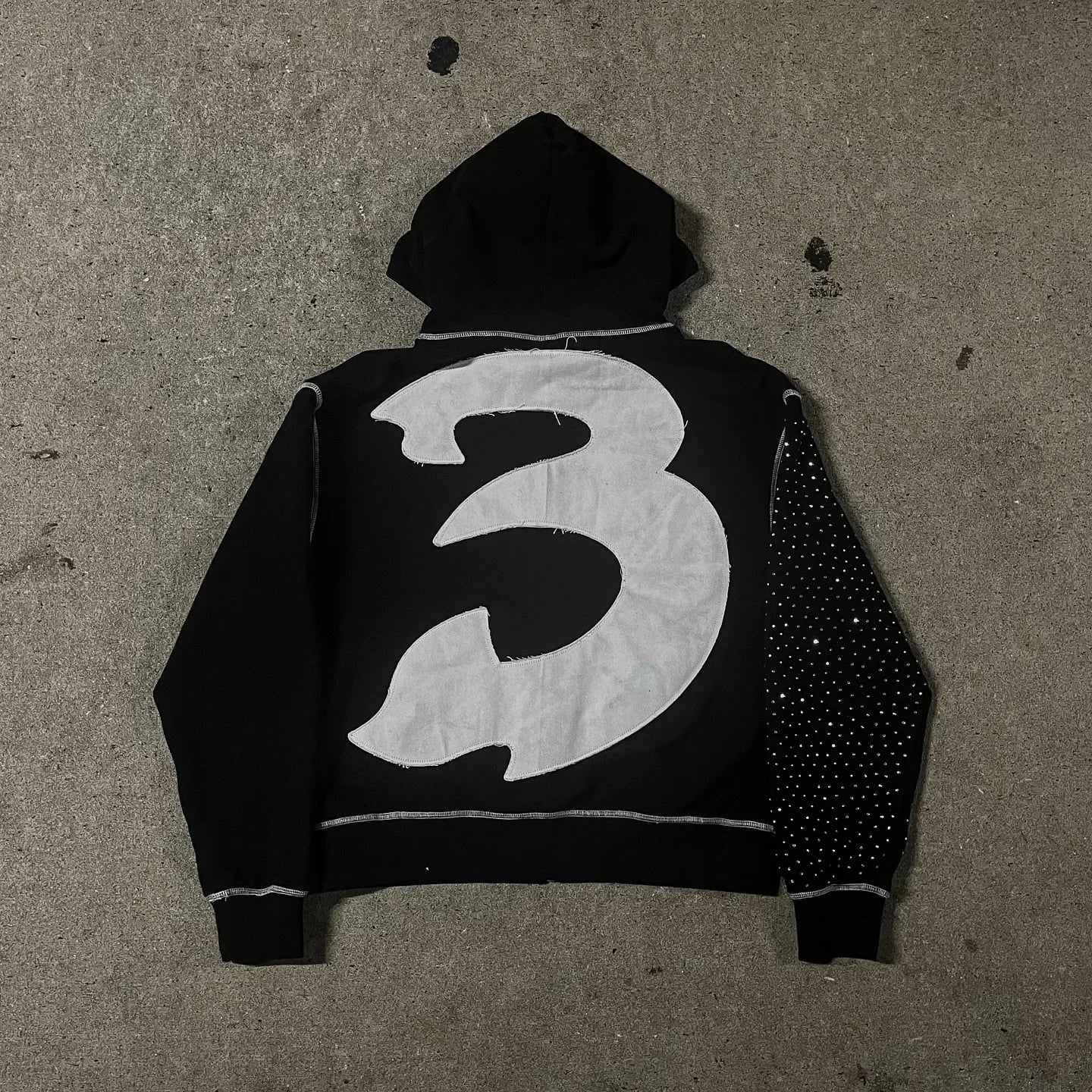 3 HOODIE