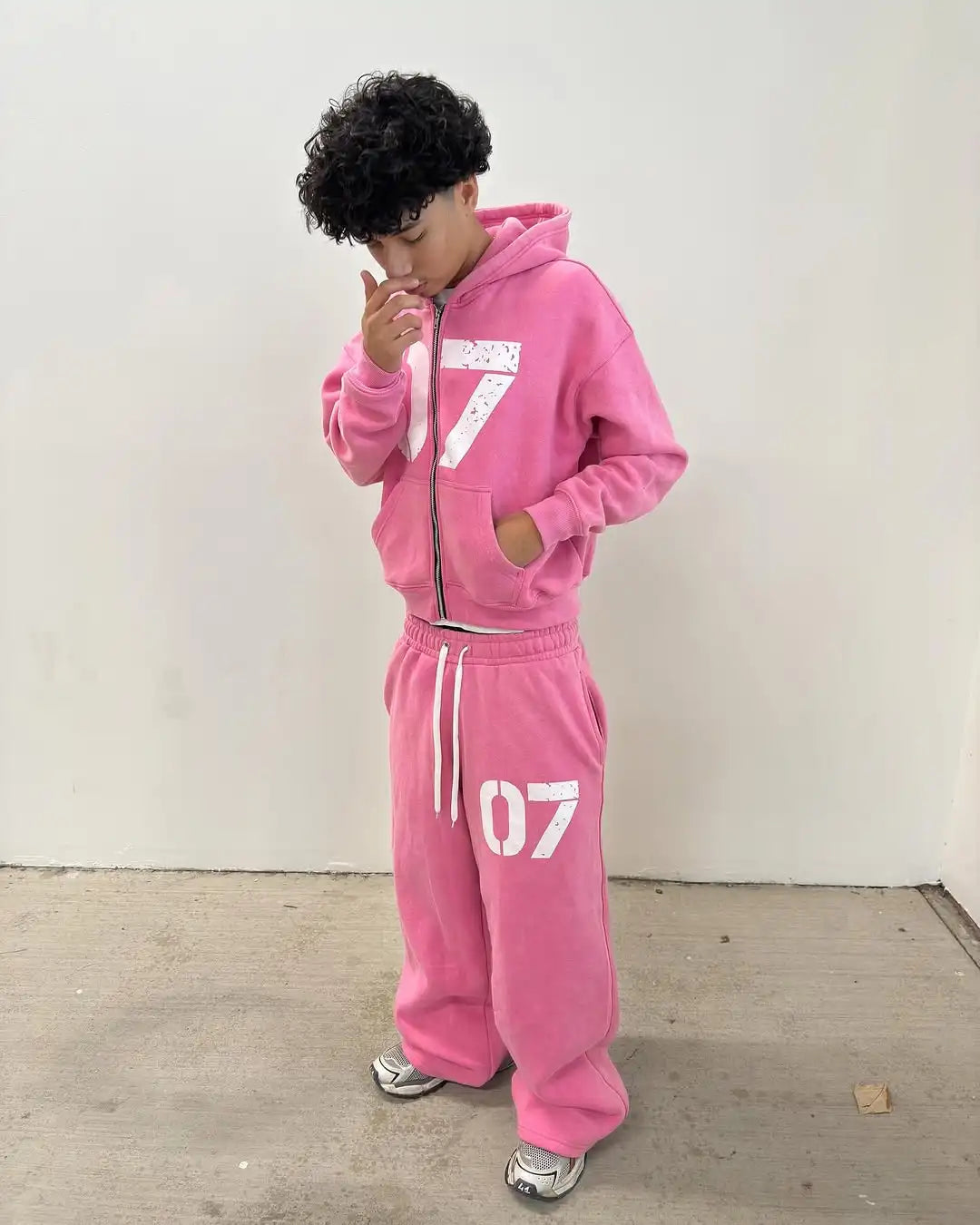 07 HOODIE