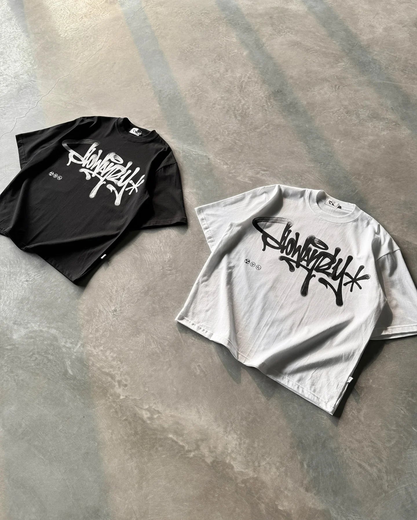 TAGGED TEE