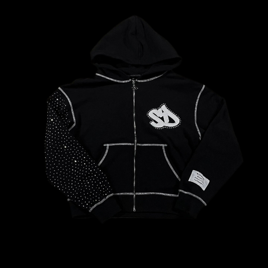 3 HOODIE