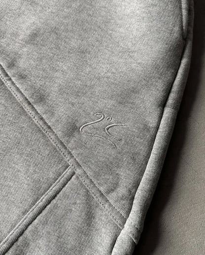 VERSATILE JOGGERS