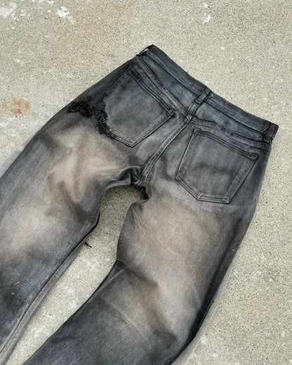 FRAYED PATCH JEANS